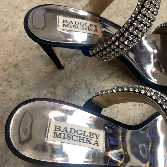 NWOT Badgley Mischka Black Sade Jeweled Double-Band Stiletto Size 7 - Picture 10 of 12